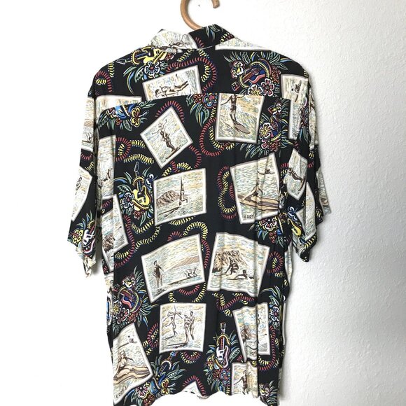 Reyn Spooner Art of Eddy Y Surfer Rayon Men’s Medium Hawaiian Camp Shirt Short S - Picture 3 of 10